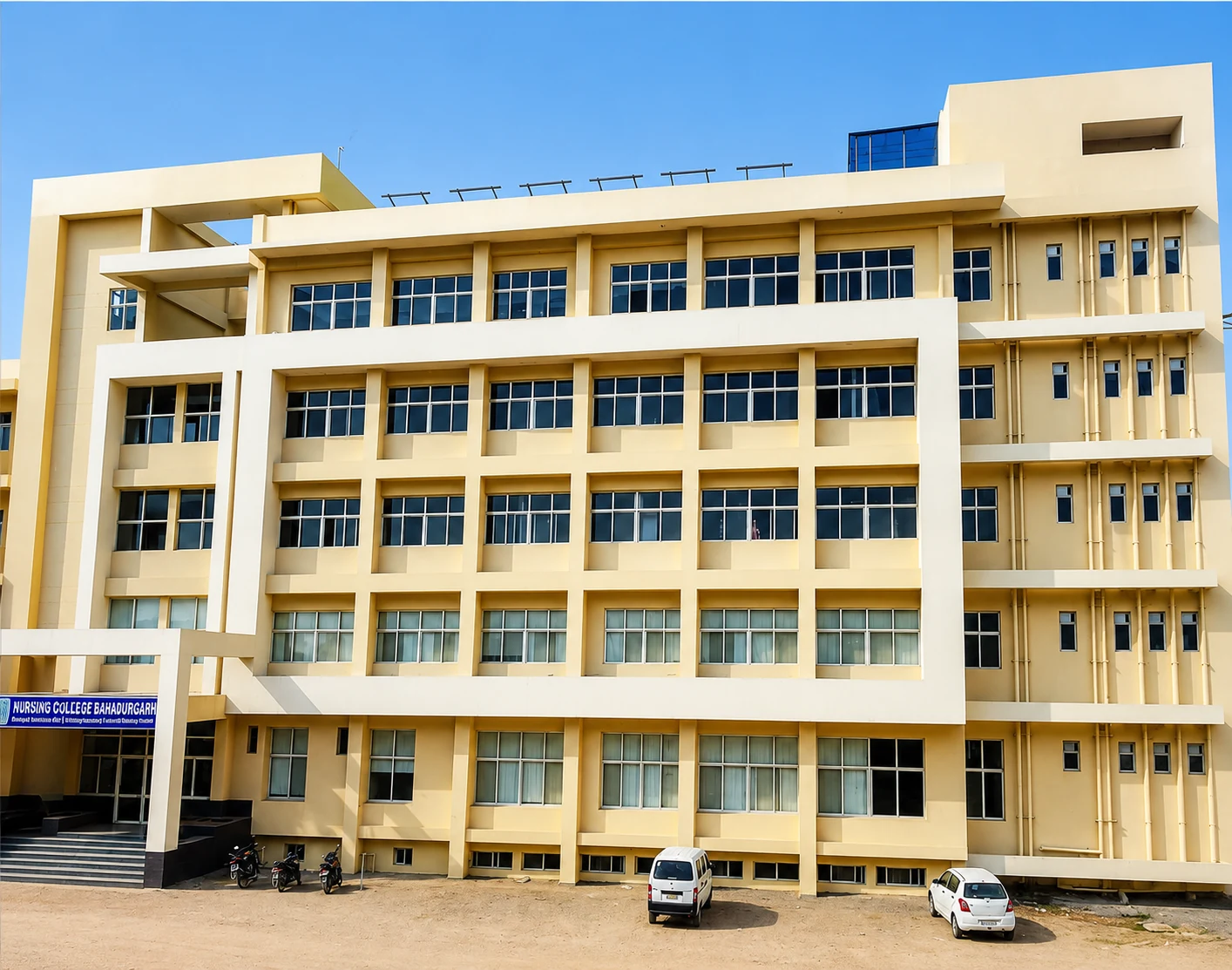 Maharaja Agrasen Nursing College building in Bahadurgarh